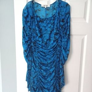 Diane von Furstenberg blue and black print long sleeve